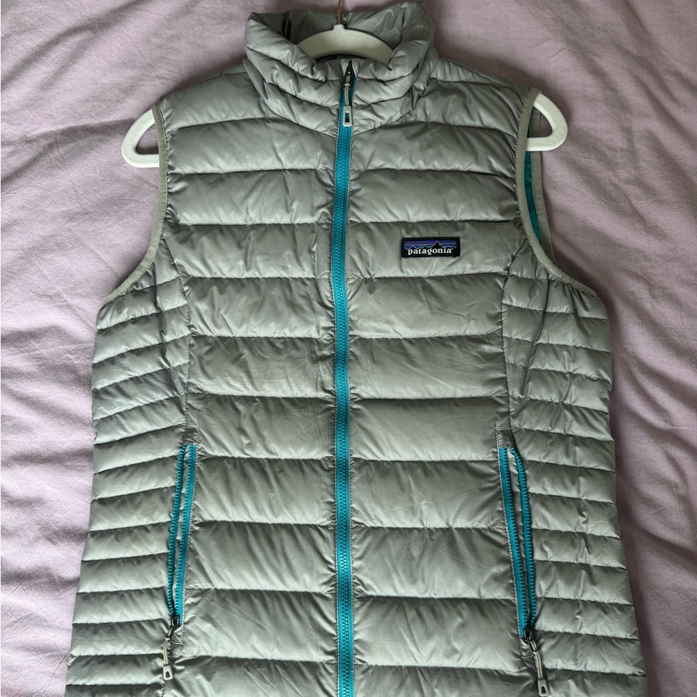 Patagonia Women's Gray Puffer Vest